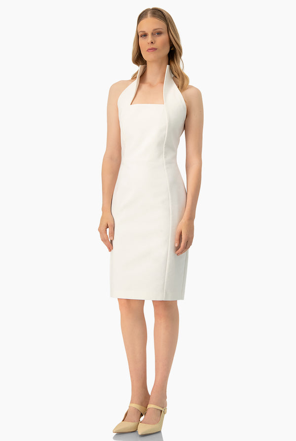 Vestido corto de cuello alto