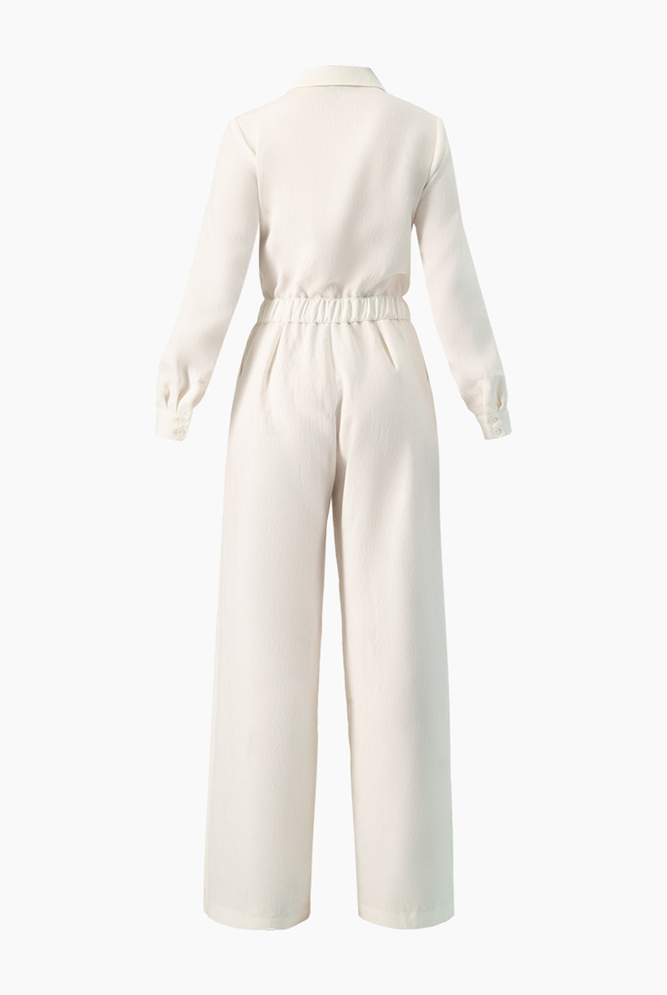 Jumpsuit marfil con mangas largas y cinturón en cintura