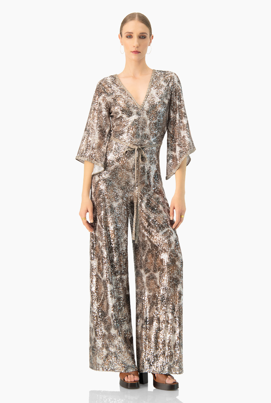 Jumpsuit cobre de lentejuelas con escote en V y manga larga