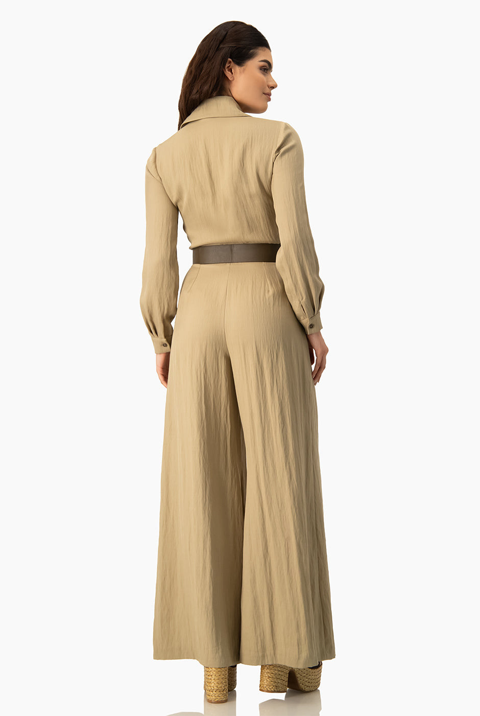 Jumpsuit verde olivo de pierna ancha con cinturón y bolsillos