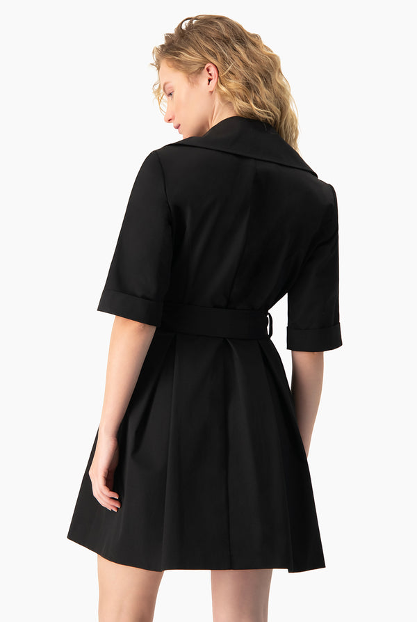 Vestido corto cruzado negro