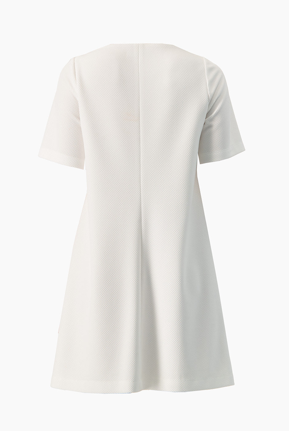 Vestido blanco corto línea A con manga corta y collar