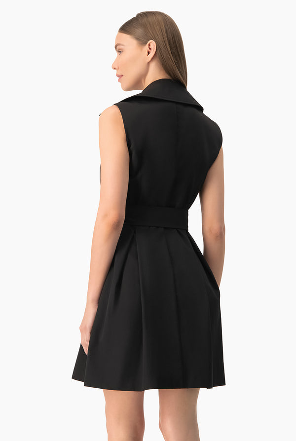 Vestido sin mangas cruzado negro