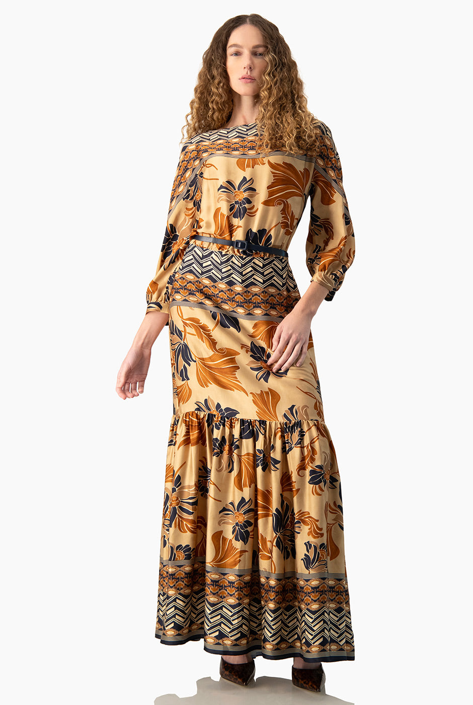 Vestido maxi Ivonne estampado floral y geométrico, multicolor