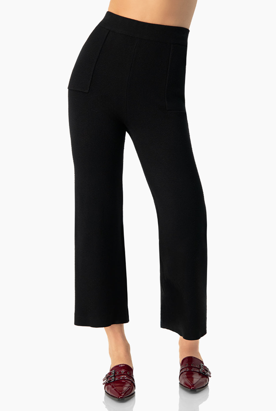 Set de sudadera con capucha y pantalón negro casual