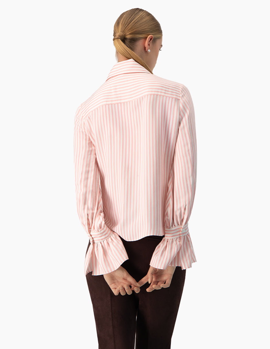 Camisa rayada rosa de manga larga con bolsillo frontal