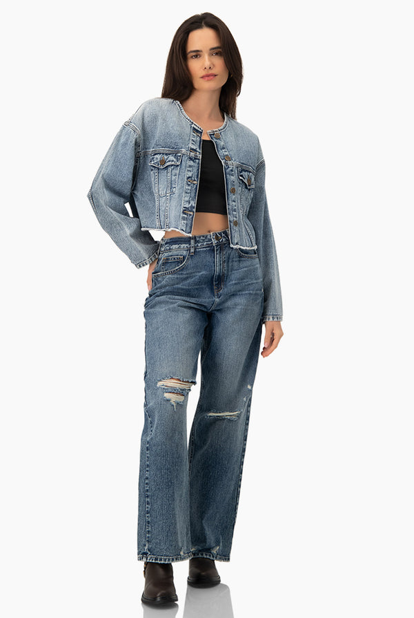 Chamarra denim corta