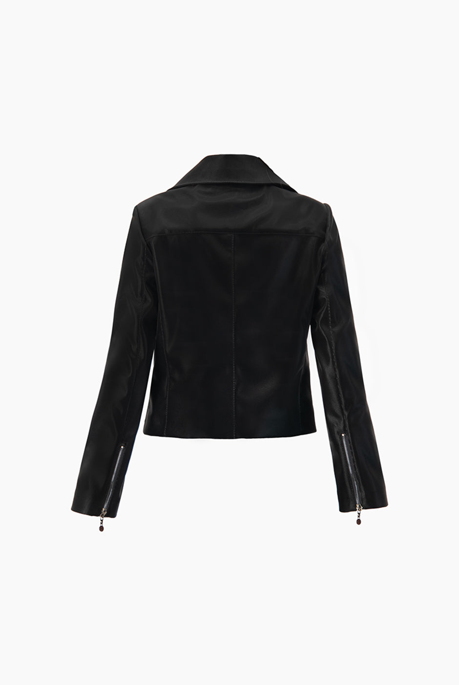 Chamarra Biker negra corta con cierre y bolsillos