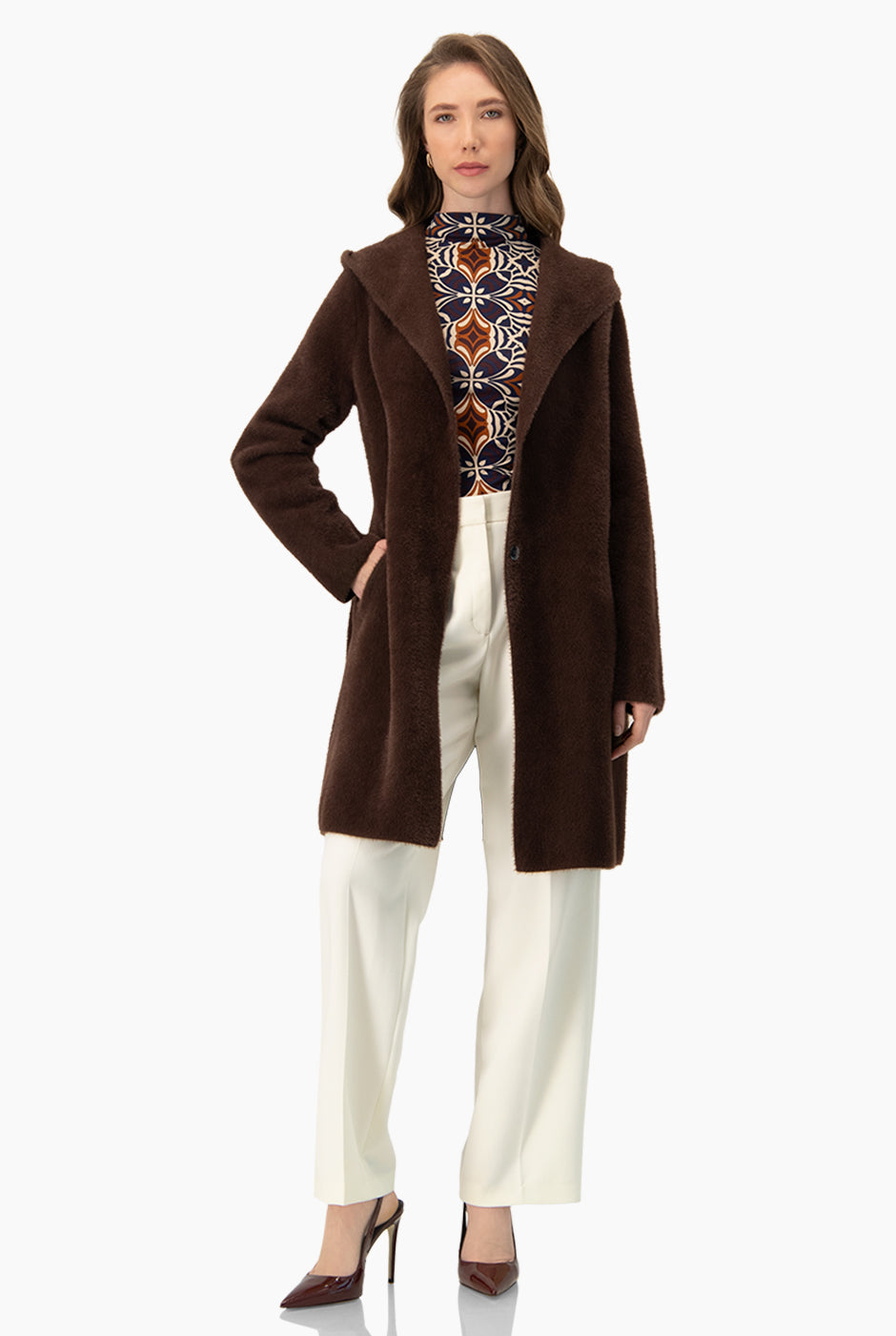 Cárdigan Extra Soft de pelo sintético café con gorro