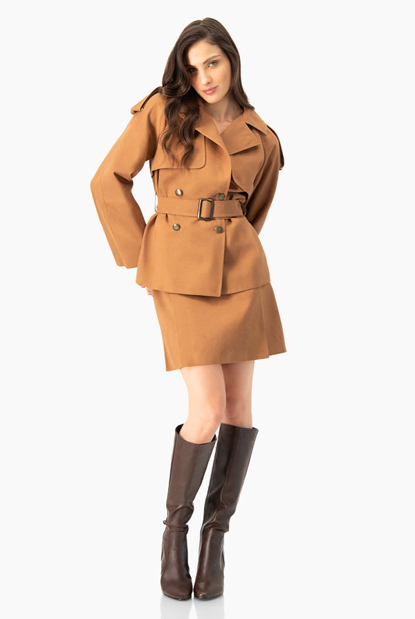 Trench cruzado corto