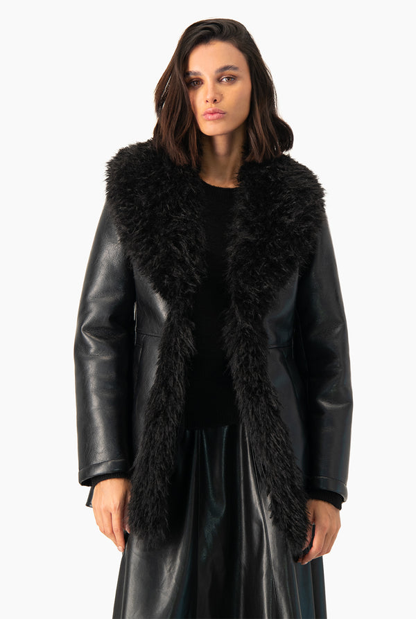 Abrigo PU/Fur