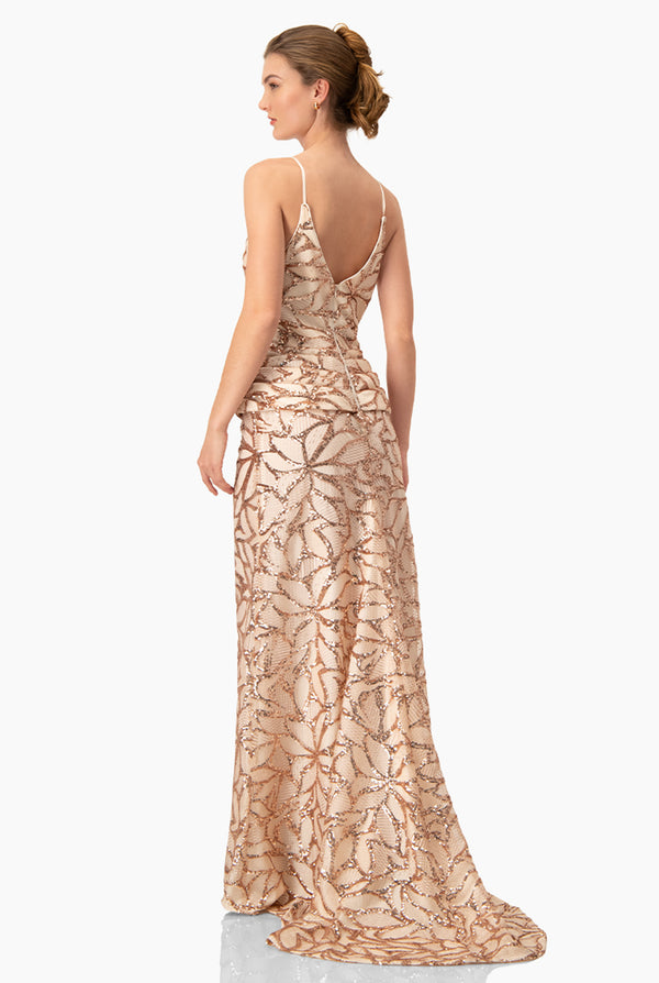 Vestido de bajo asimetrico