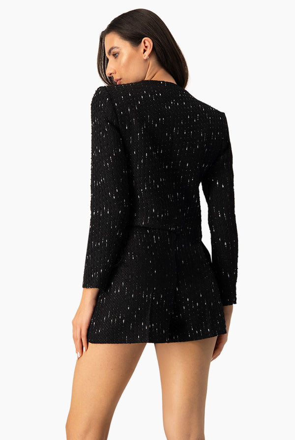 Saco corto tejido en tono negro