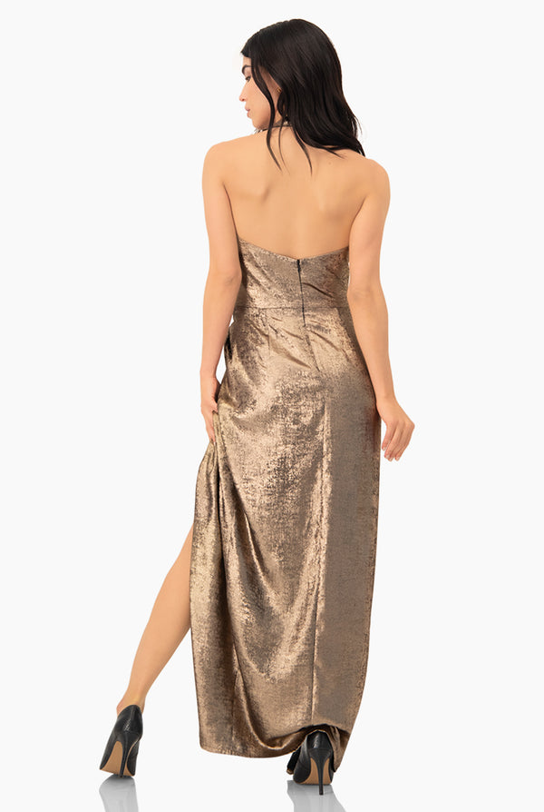 Vestido largo de cuello halter