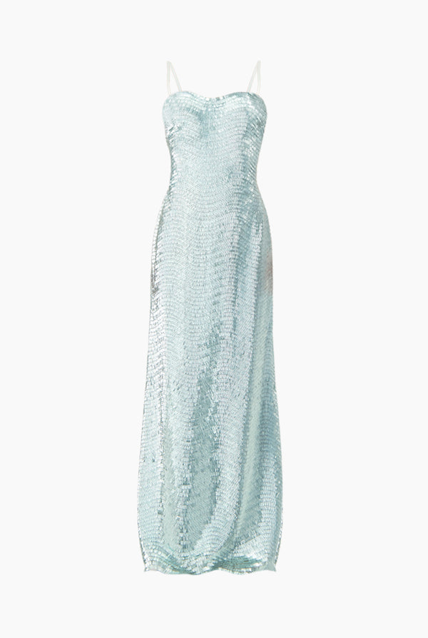 Vestido largo y escote tipo corazon