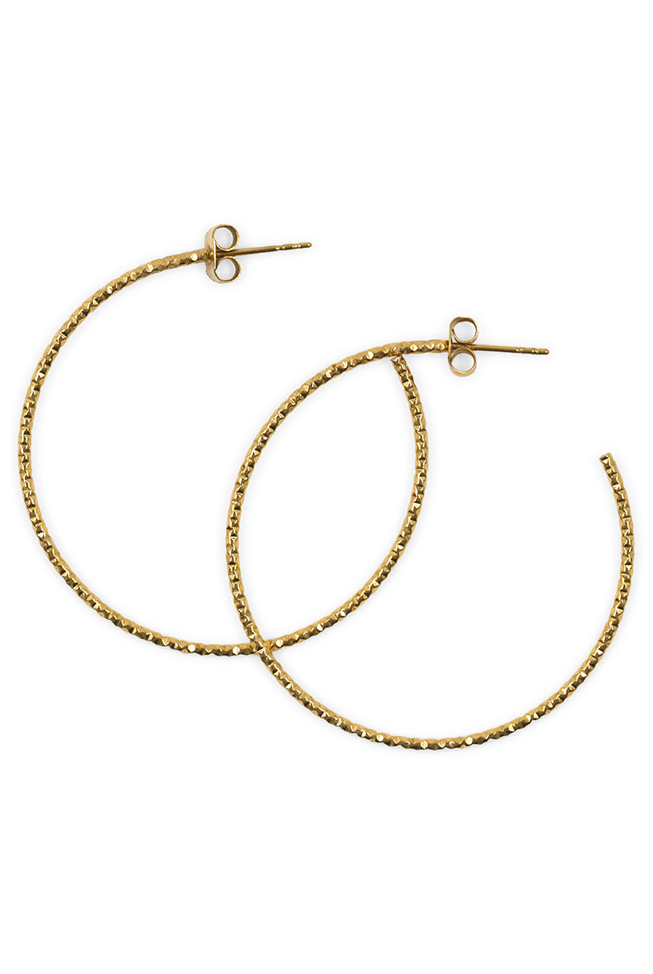 Maxi arracadas doradas con textura martillada