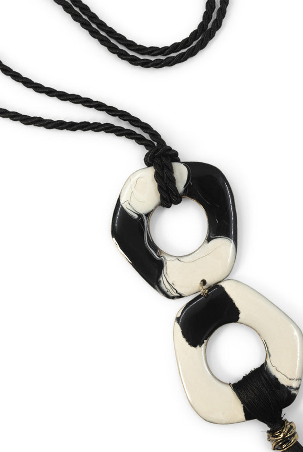 Collar B&W Hoops