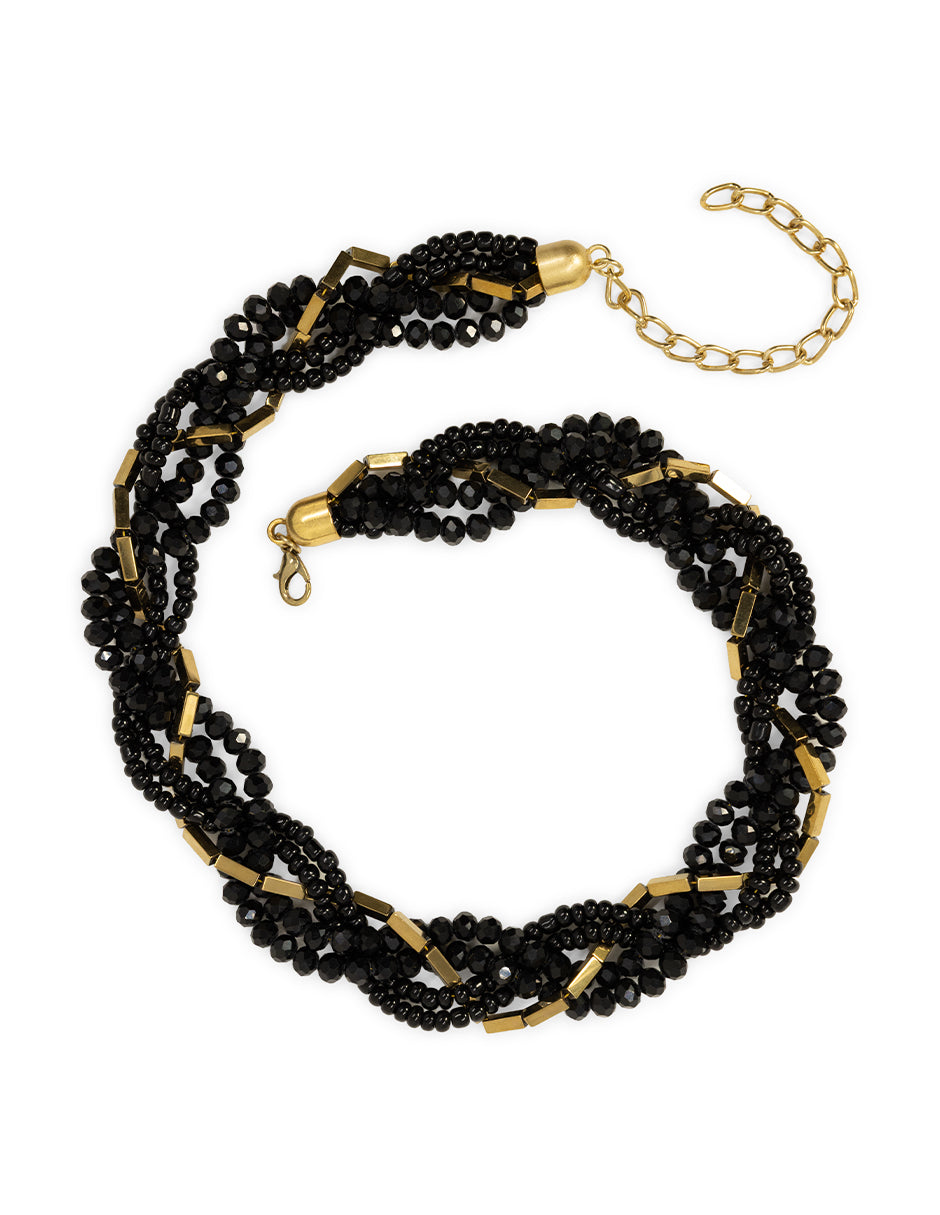 Collar negro trenzado con cuentas doradas