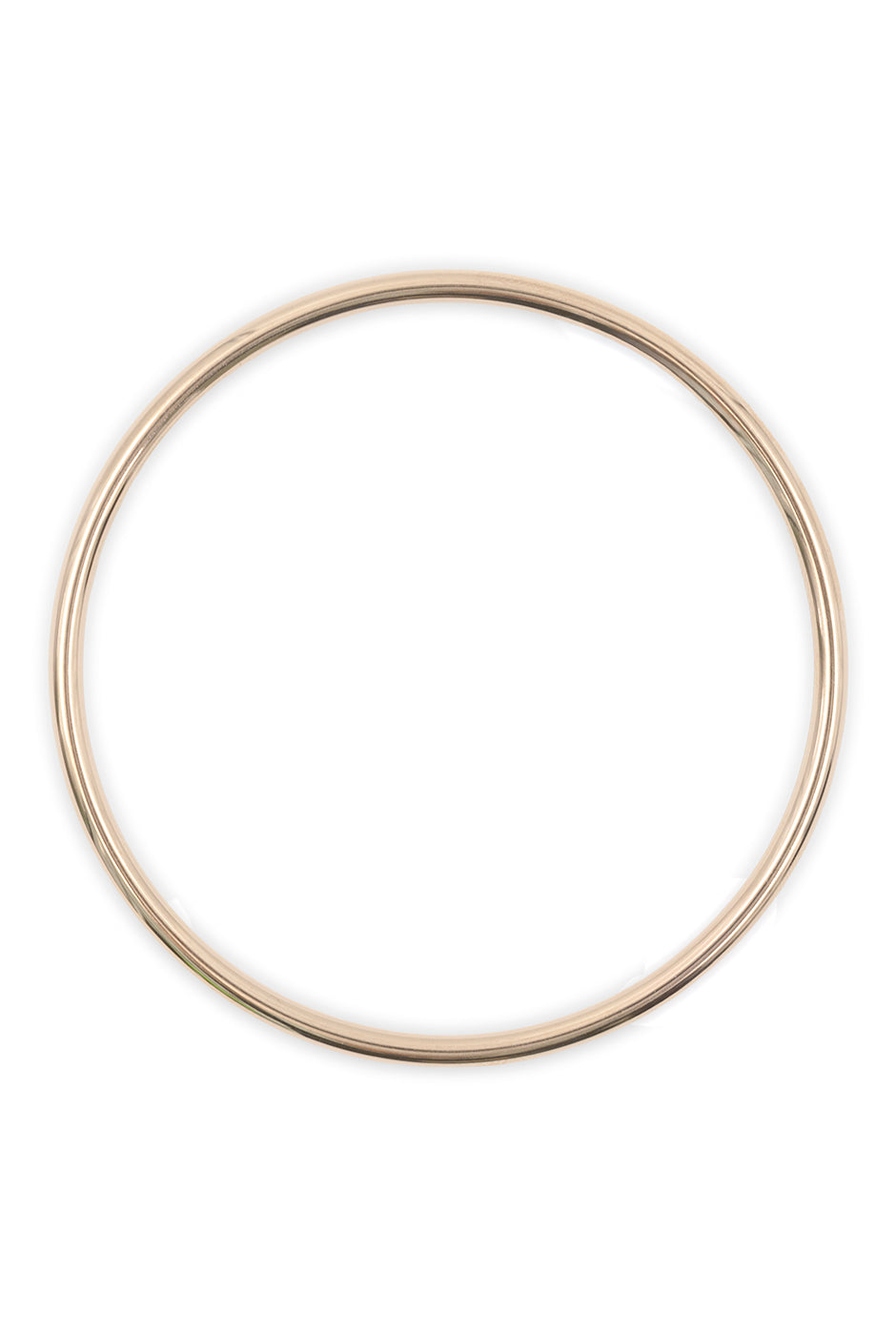 Juego de brazaletes lisos dorados elegantes