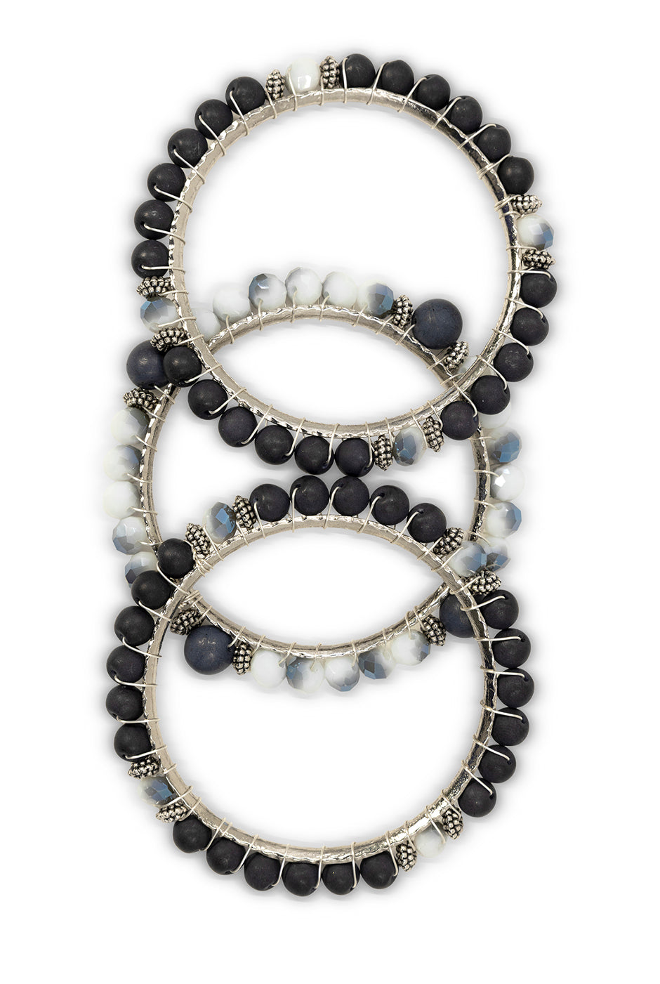 Set de tres pulseras azul Navy Grace con cuentas negras y blancas