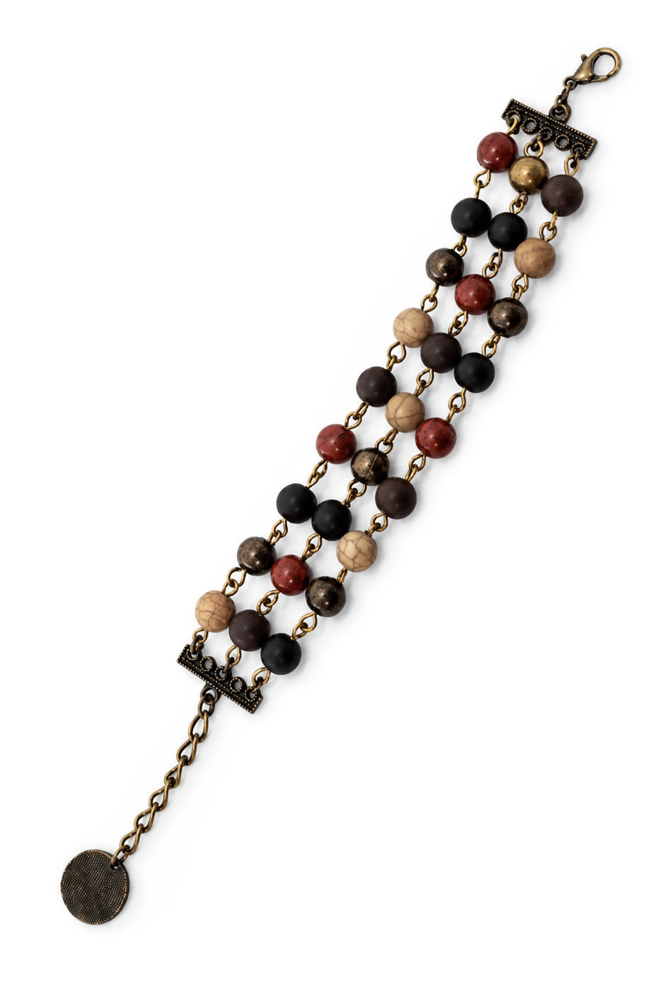 Pulsera bohemia de tres capas con cuentas y dije de moneda