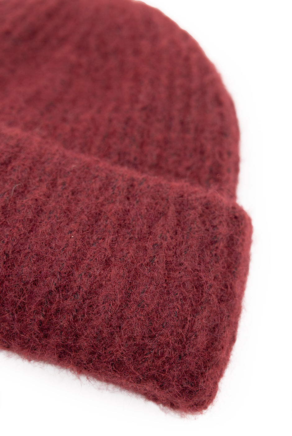 Gorro de lana vino con borde acanalado