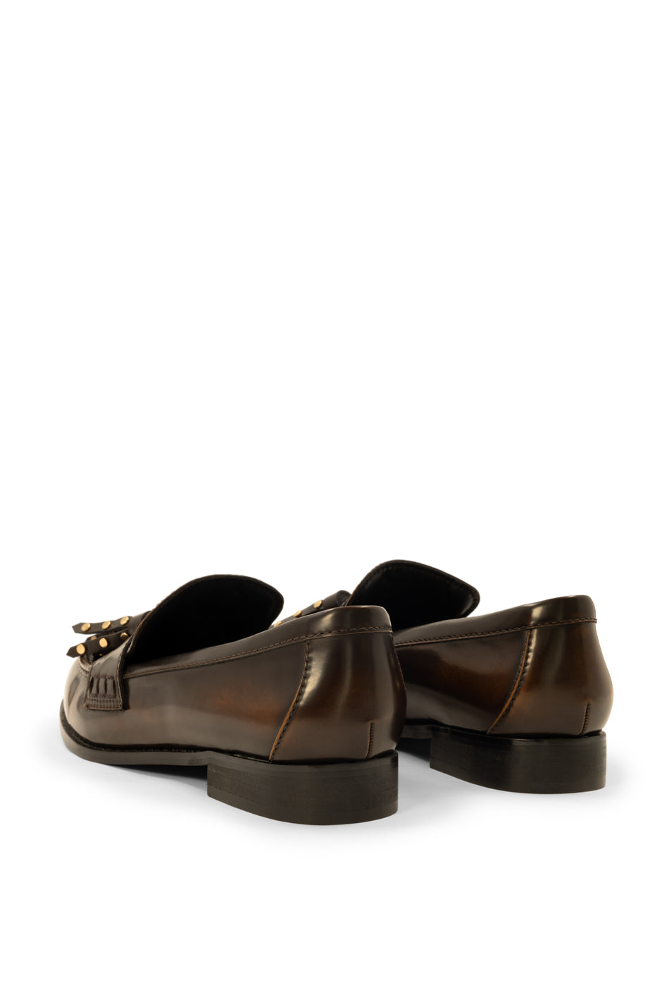 Loafer Oxford café con borlas doradas