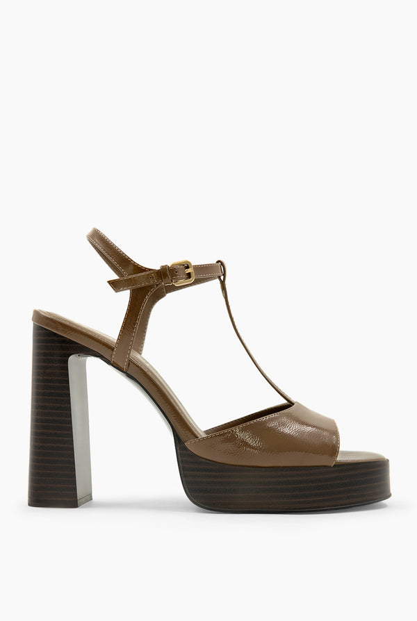 Sandalia Charol Toffee