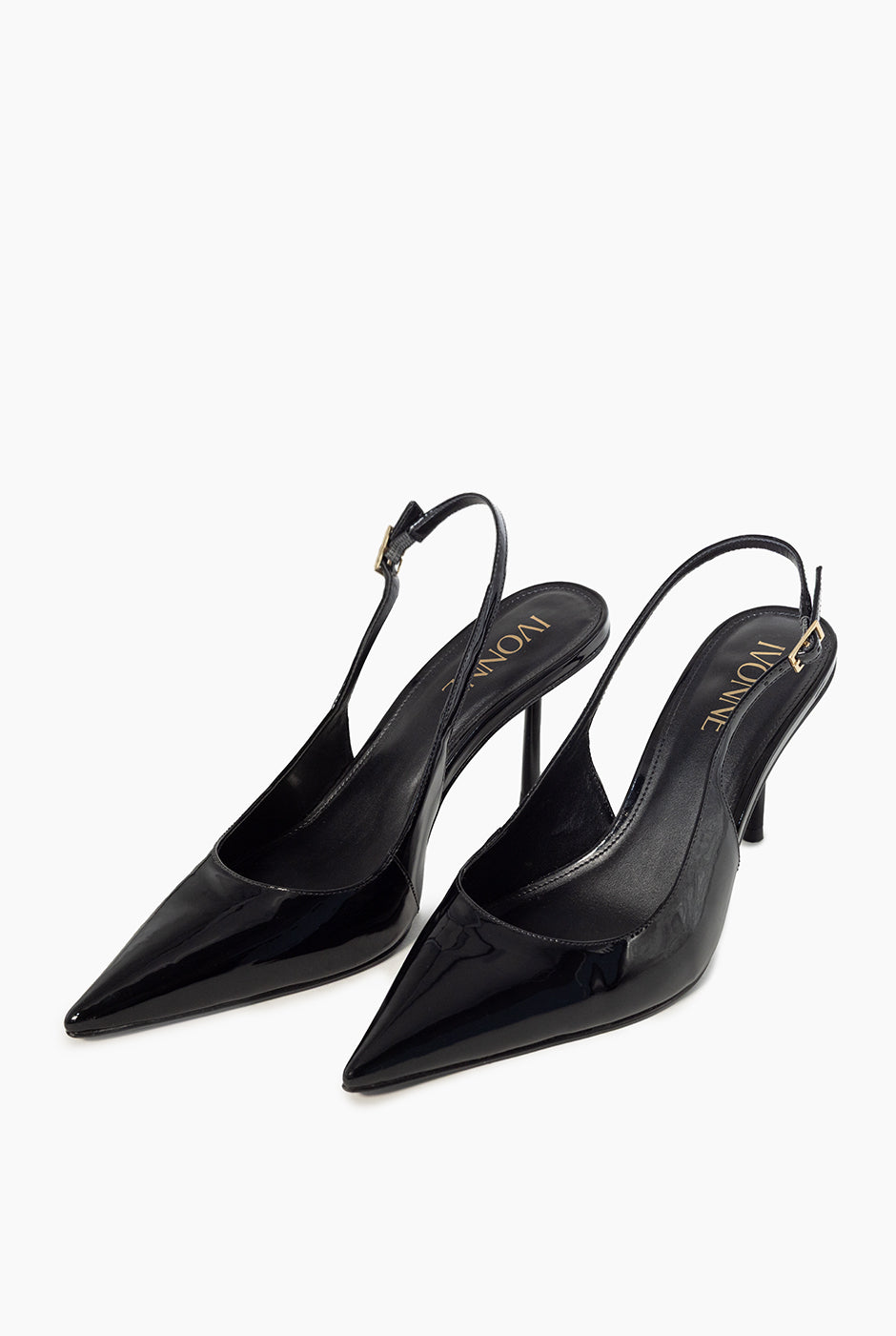 Zapatilla Leather Glossy negra con acabado lustroso y tacón de 7 cm