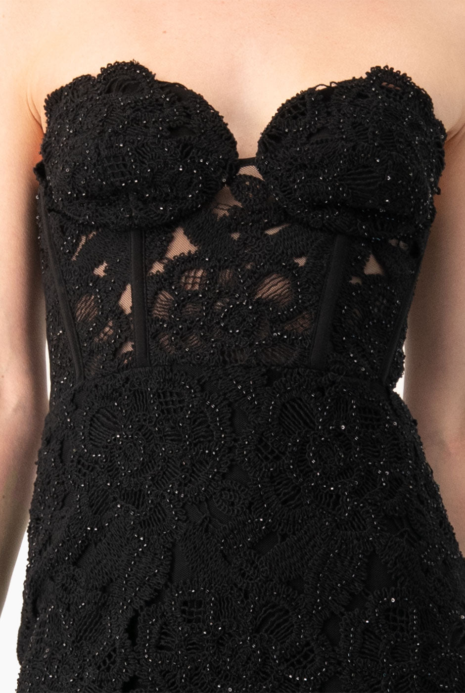 Vestido Couture negro corset