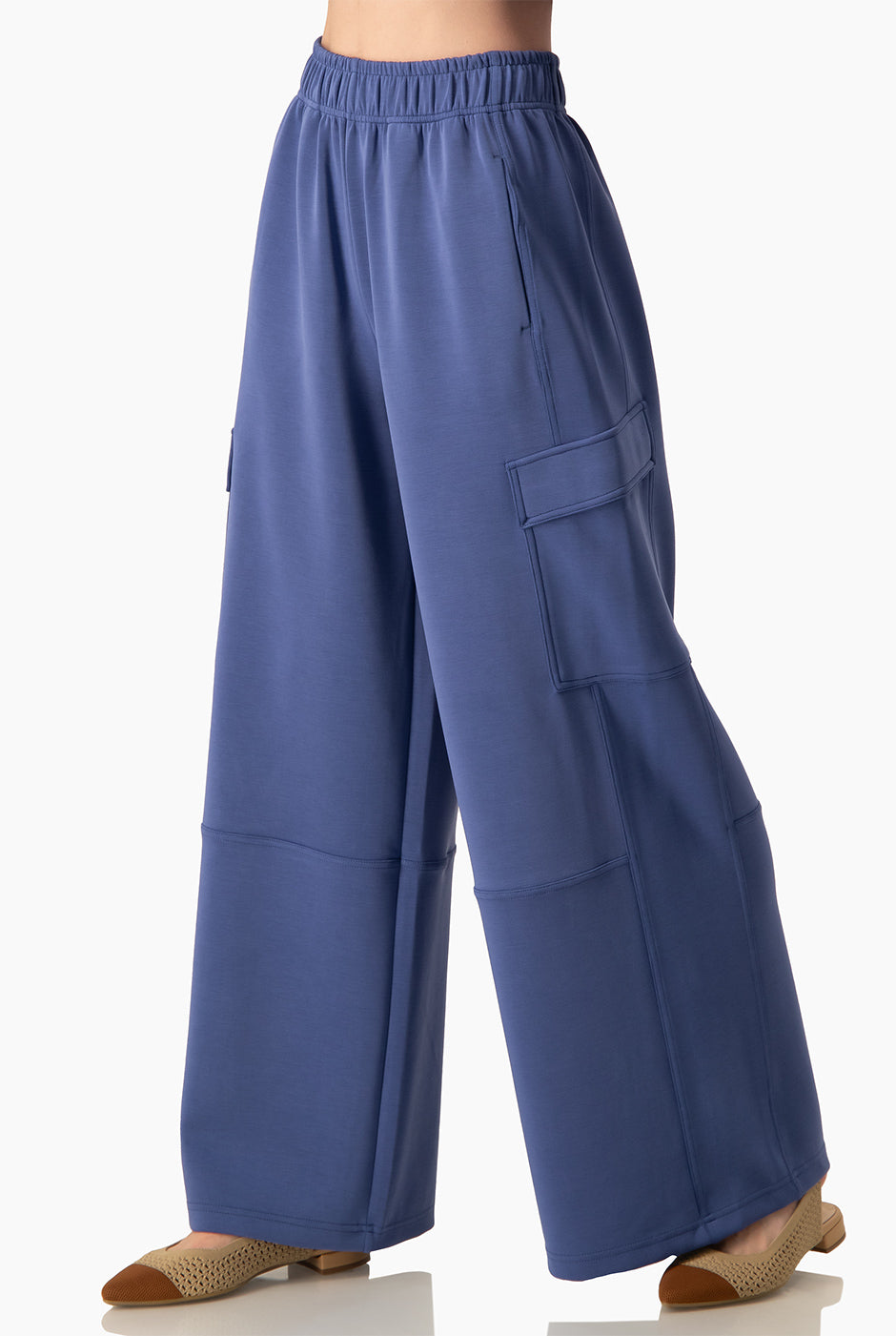 Pantalón Cargo Soft Azul con bolsillos y pretina elástica