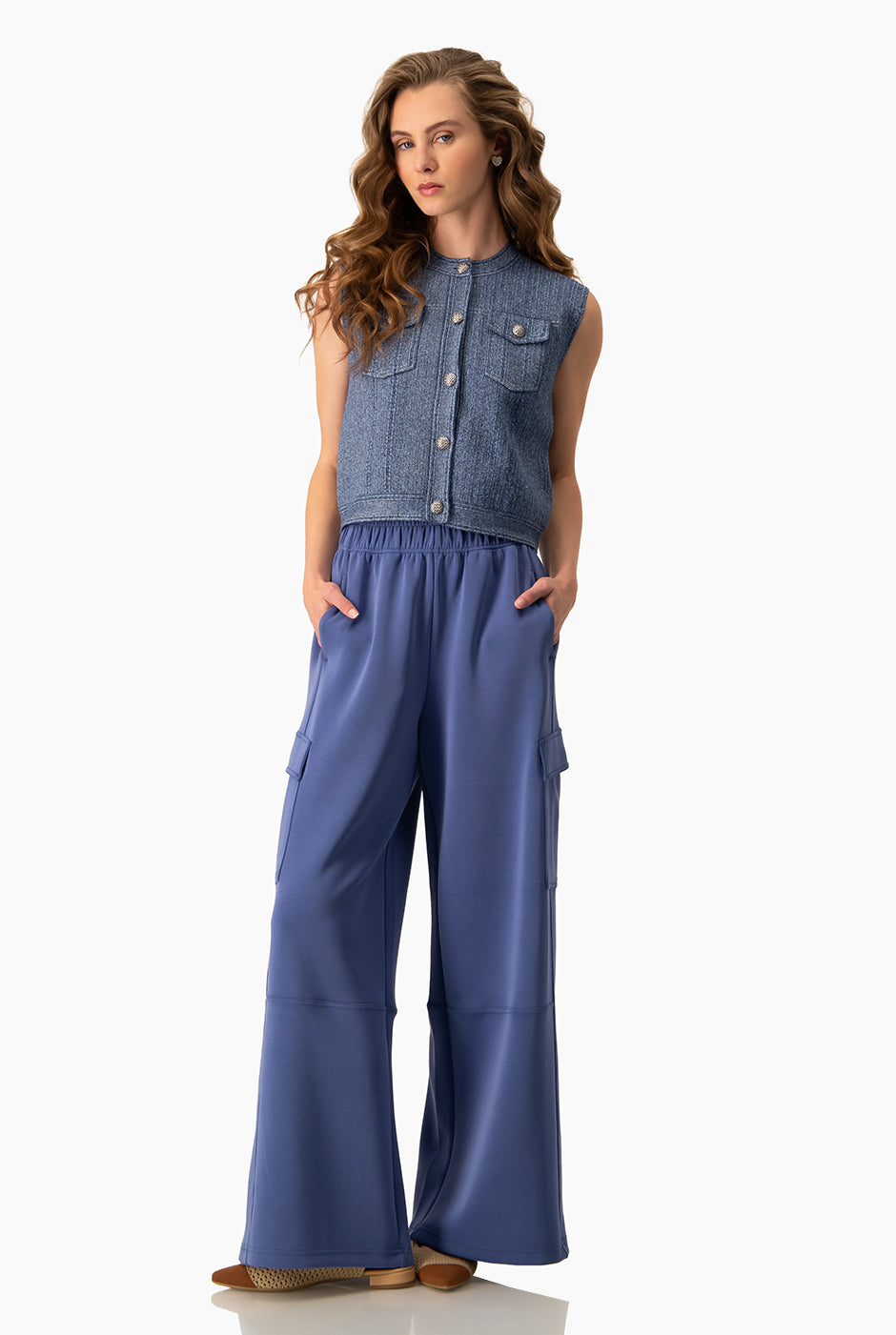 Pantalón Cargo Soft Azul con bolsillos y pretina elástica
