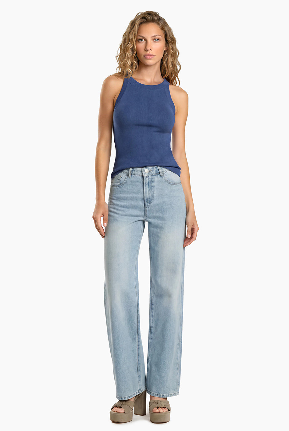 Top Halter Rib Azul en tejido acanalado