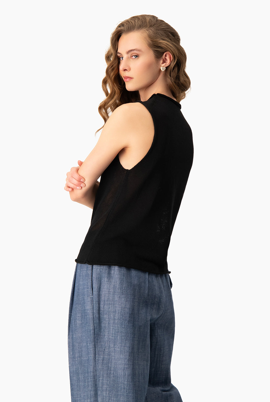 Top Knitted Negro sin mangas de punto fino