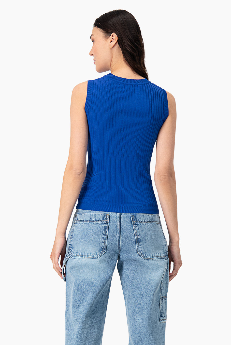 Blusa sin mangas color azul rey