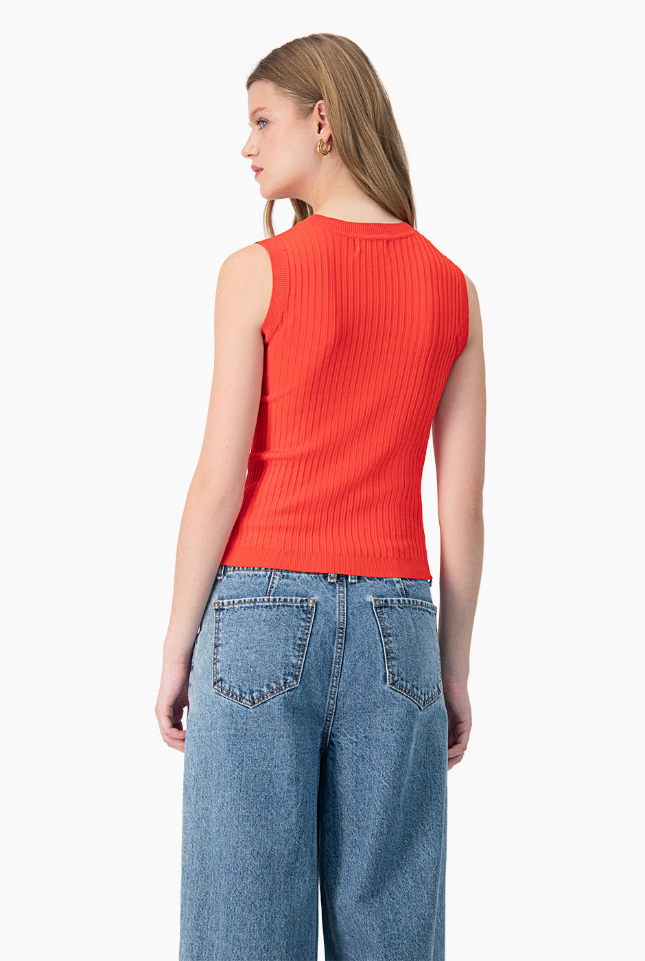 Blusa sin mangas color rojo