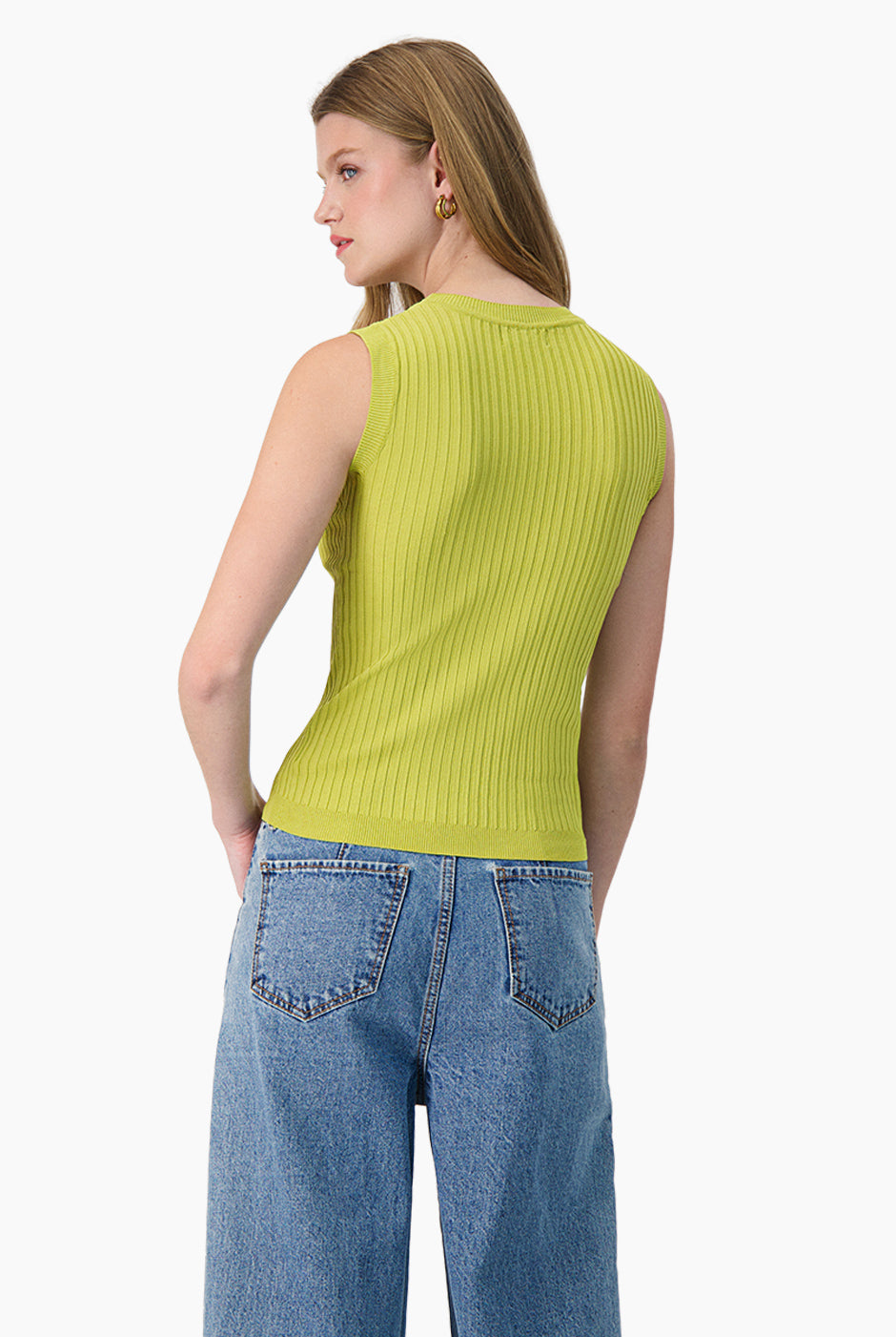 Blusa sin mangas color verde