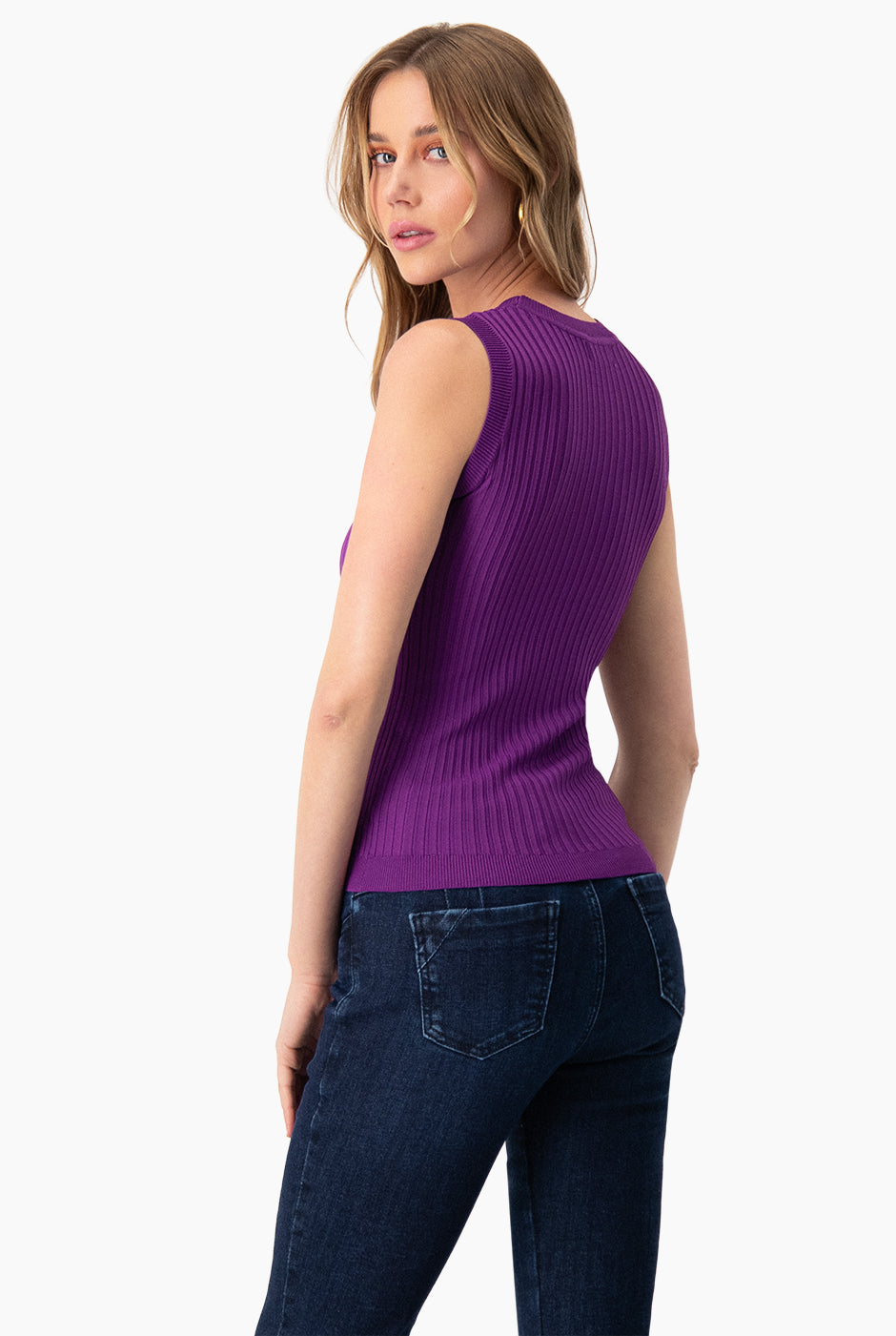 Blusa sin mangas color morado