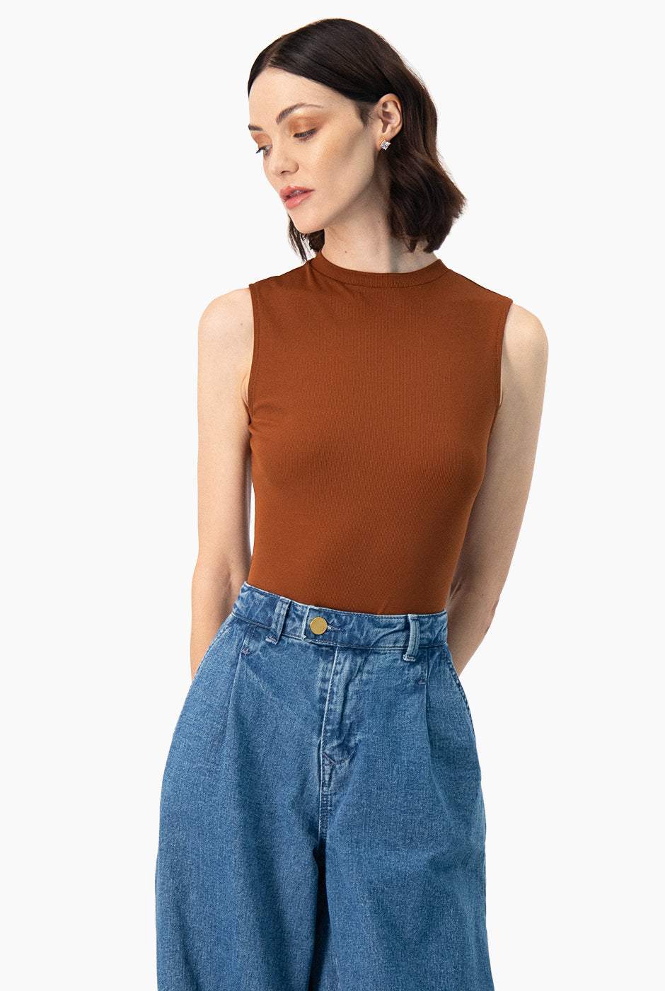 Body ajustado de cuello redondo Café Ivonne