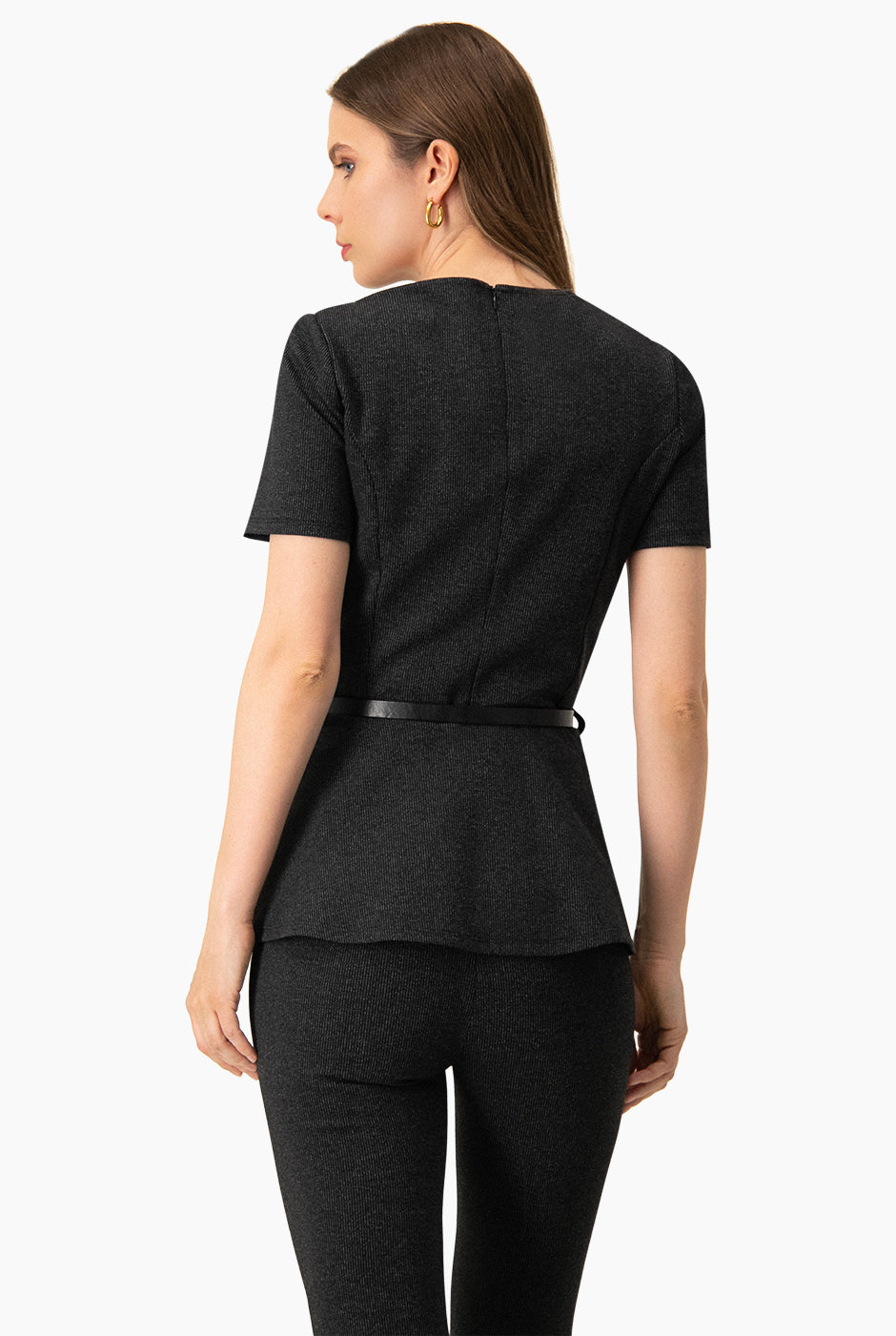 Blusa peplum de manga corta