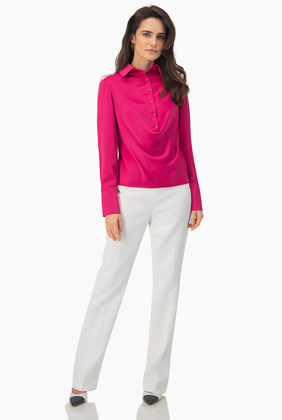 Blusa fucsia de cuello camisero