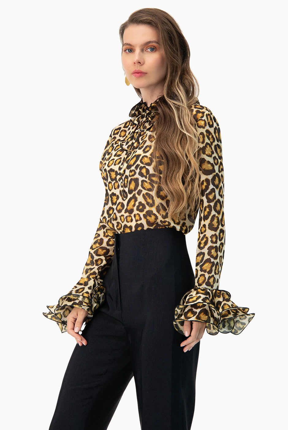 Blusa recta en tela animal print