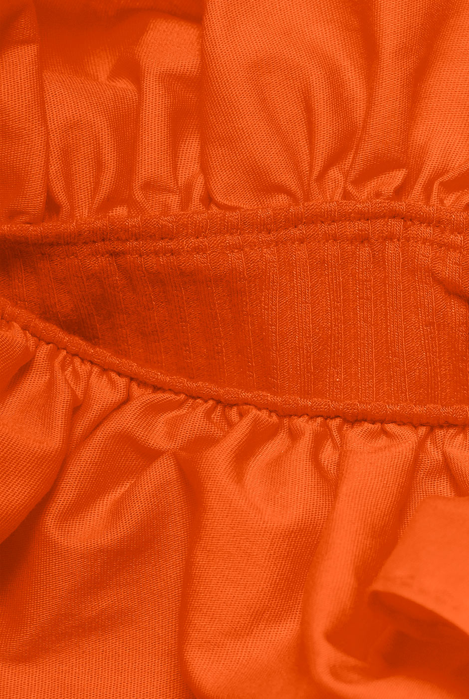 Blusa recta naranja y manga larga