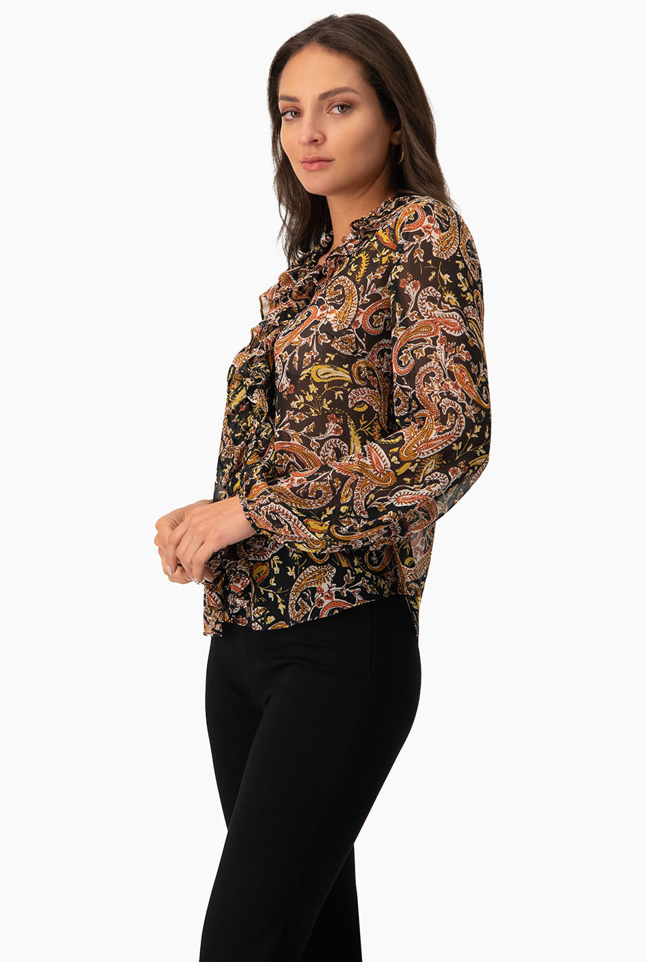 Blusa estampada multicolor con escote en V y volantes