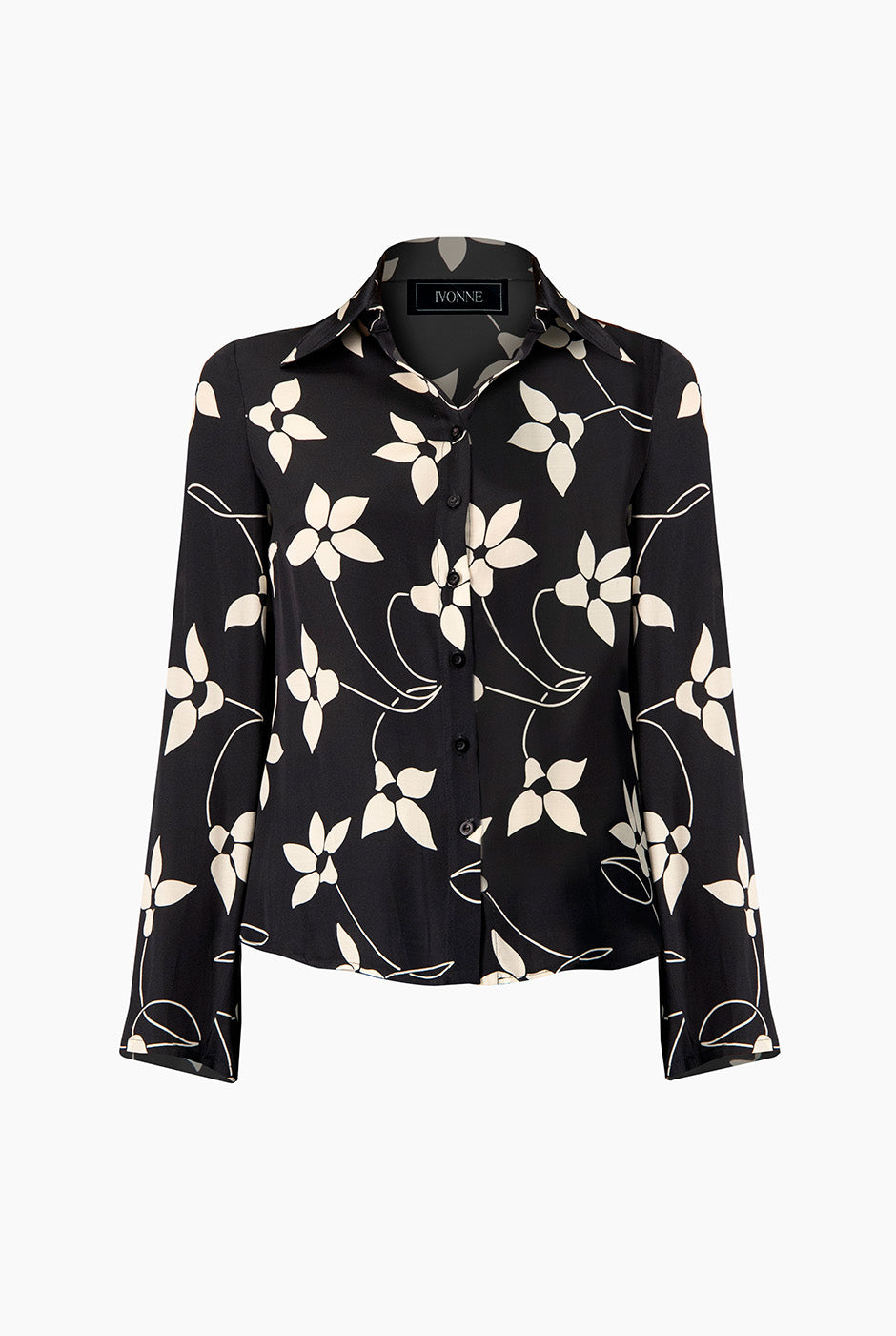 Blusa camisera negra estampada con mangas largas y botones