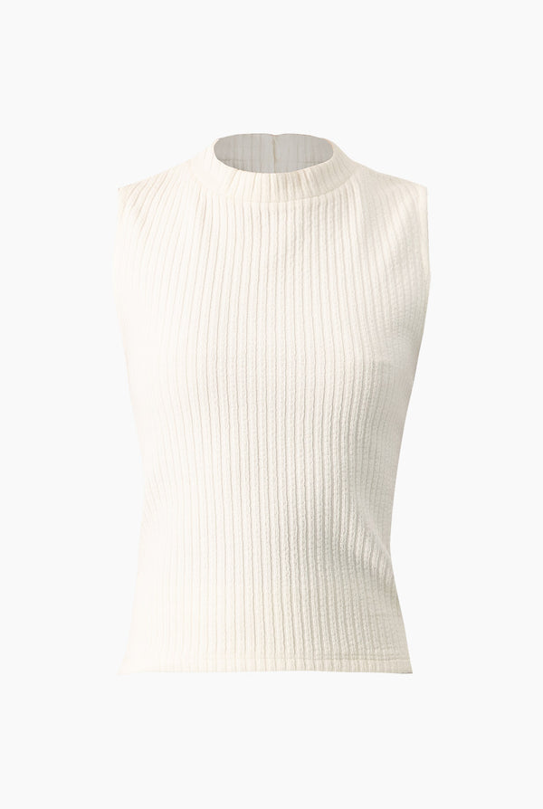 Top en tono natural sin mangas