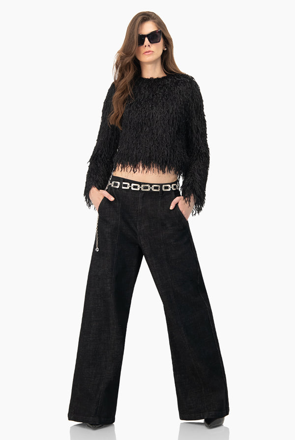 Blusa recta negra de cuello redondo