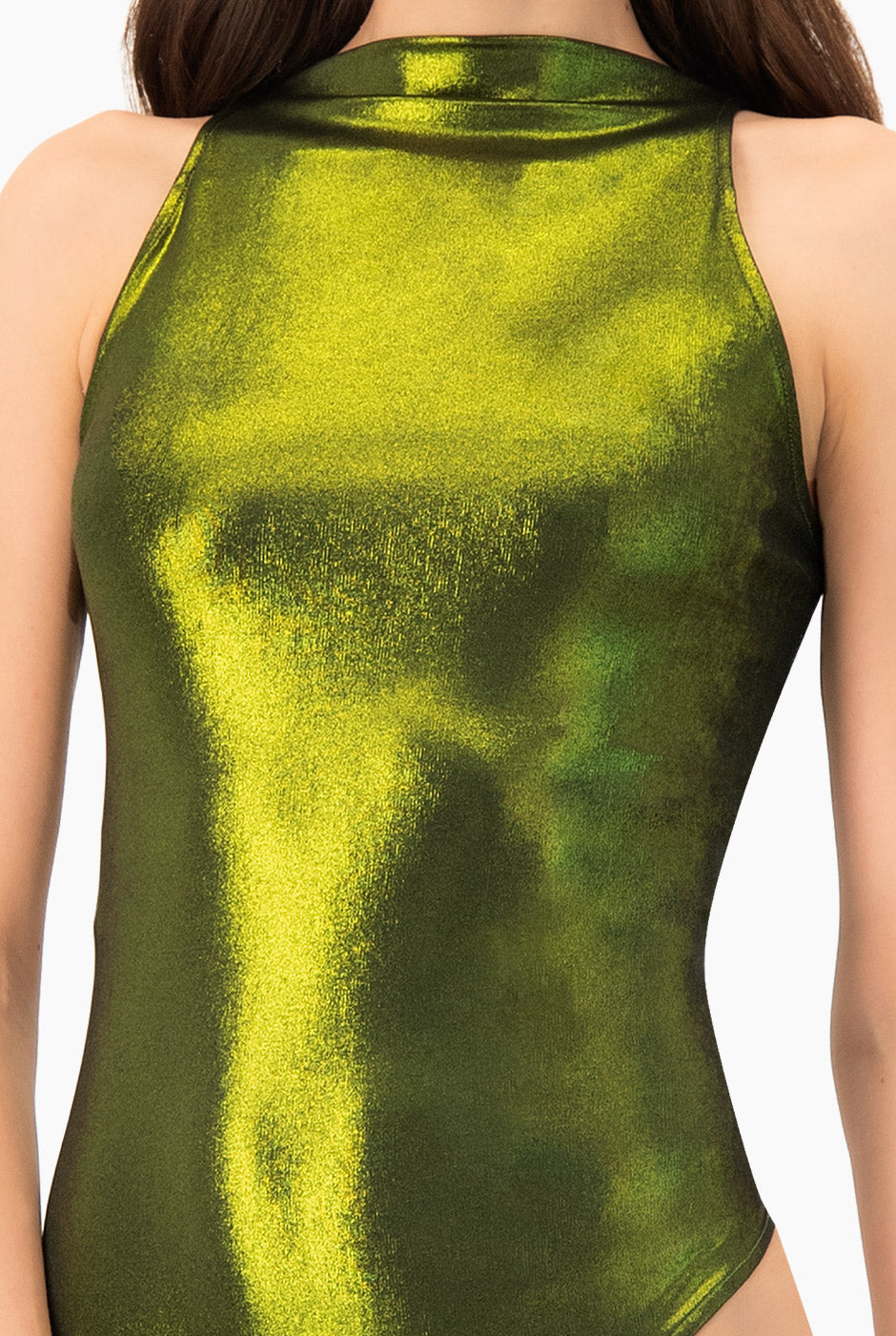 Body verde olivo sin mangas con cuello alto