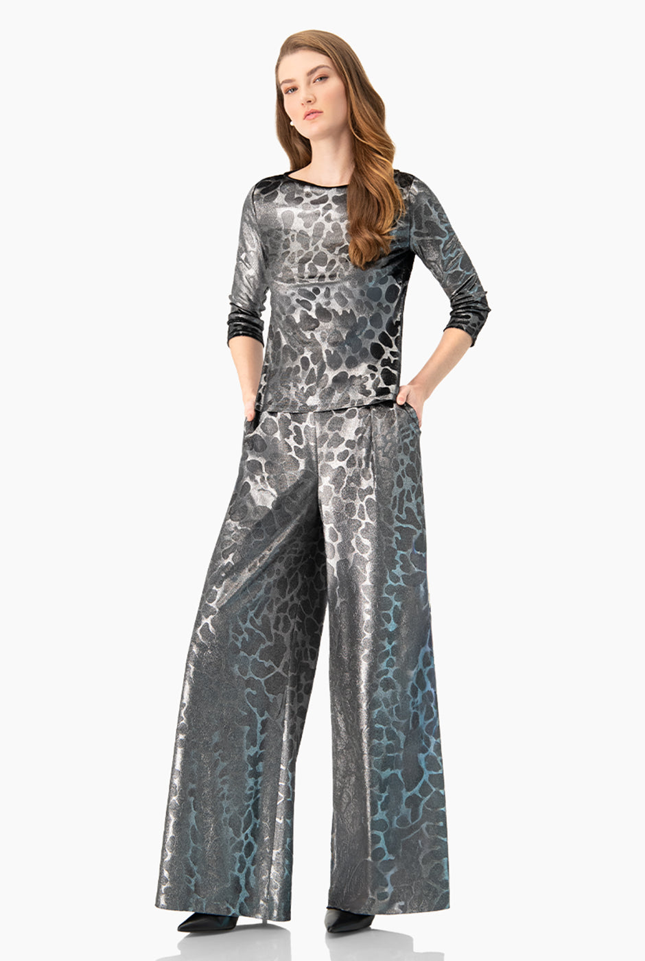 Blusa plata estampada animal print manga larga