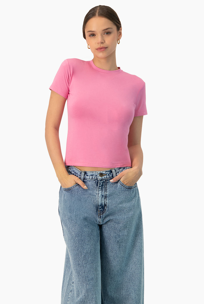 Playera Básica Lisa Rosa - Estilo Casual y Versátil